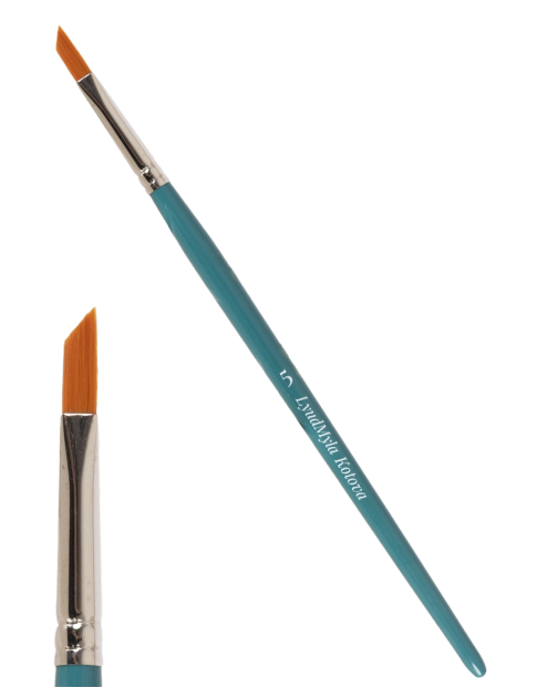 Lyudmyla Tiger stripes brush size 5